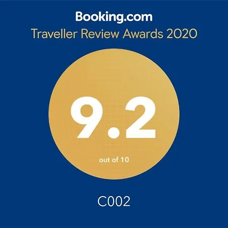 C002