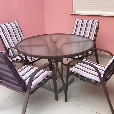 Apartment C002 *